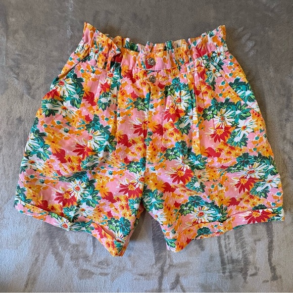 Floral Vibrant Dopamine Summer Spring Quirky Shorts Sz M - Picture 1 of 9